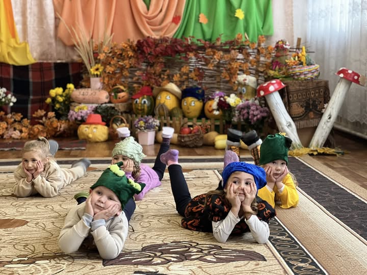 Фото без опису