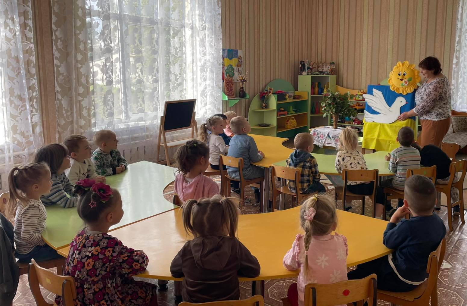 Фото без опису