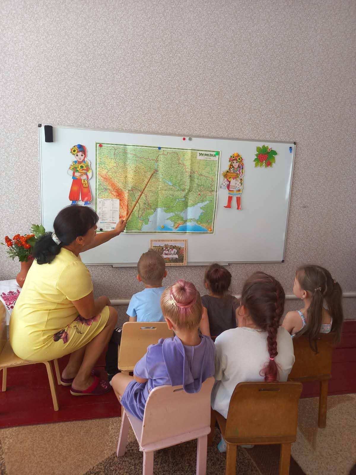 Фото без опису