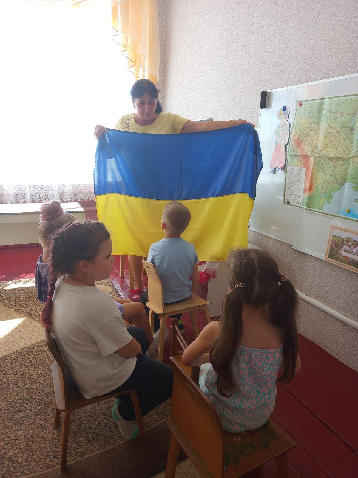 Фото без опису