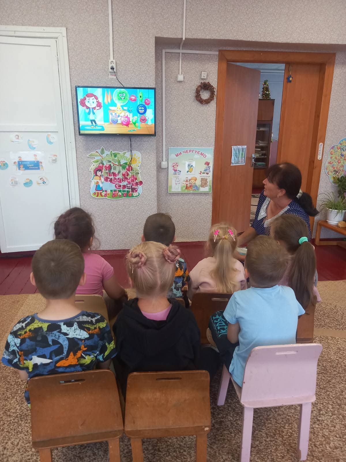 Фото без опису