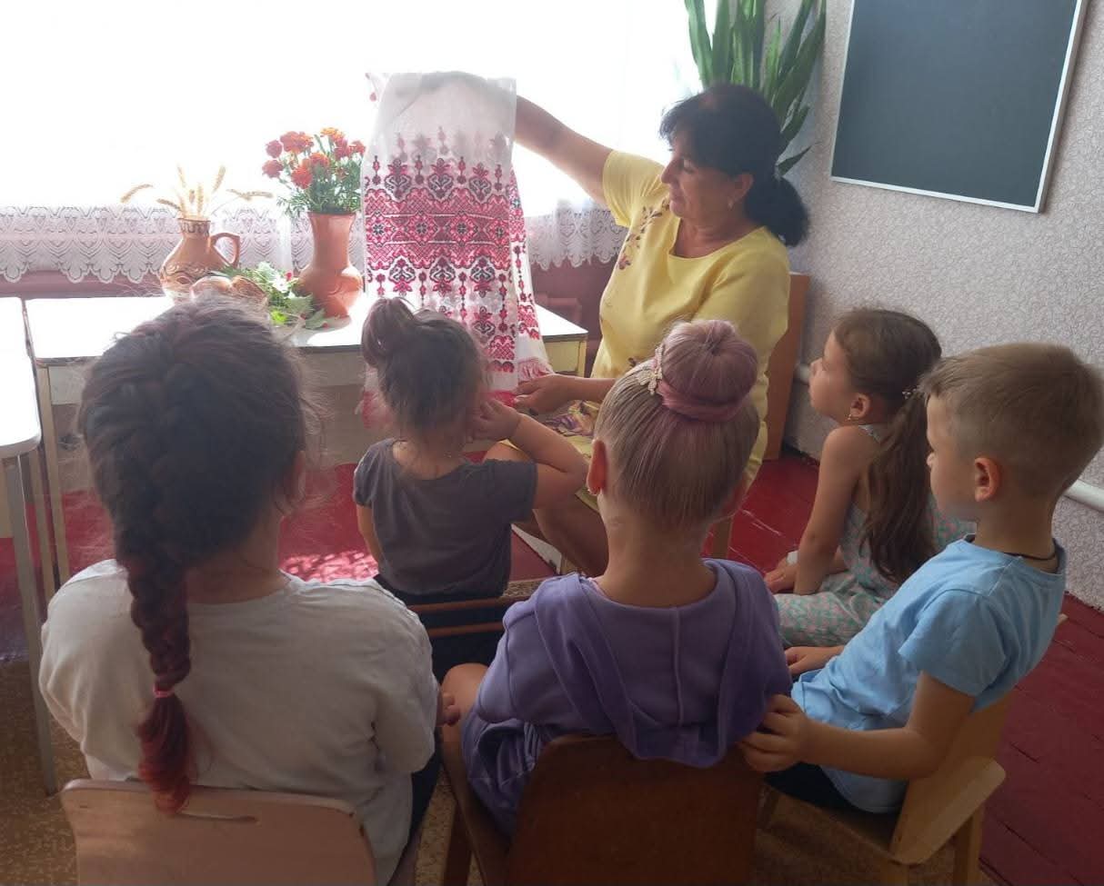 Фото без опису