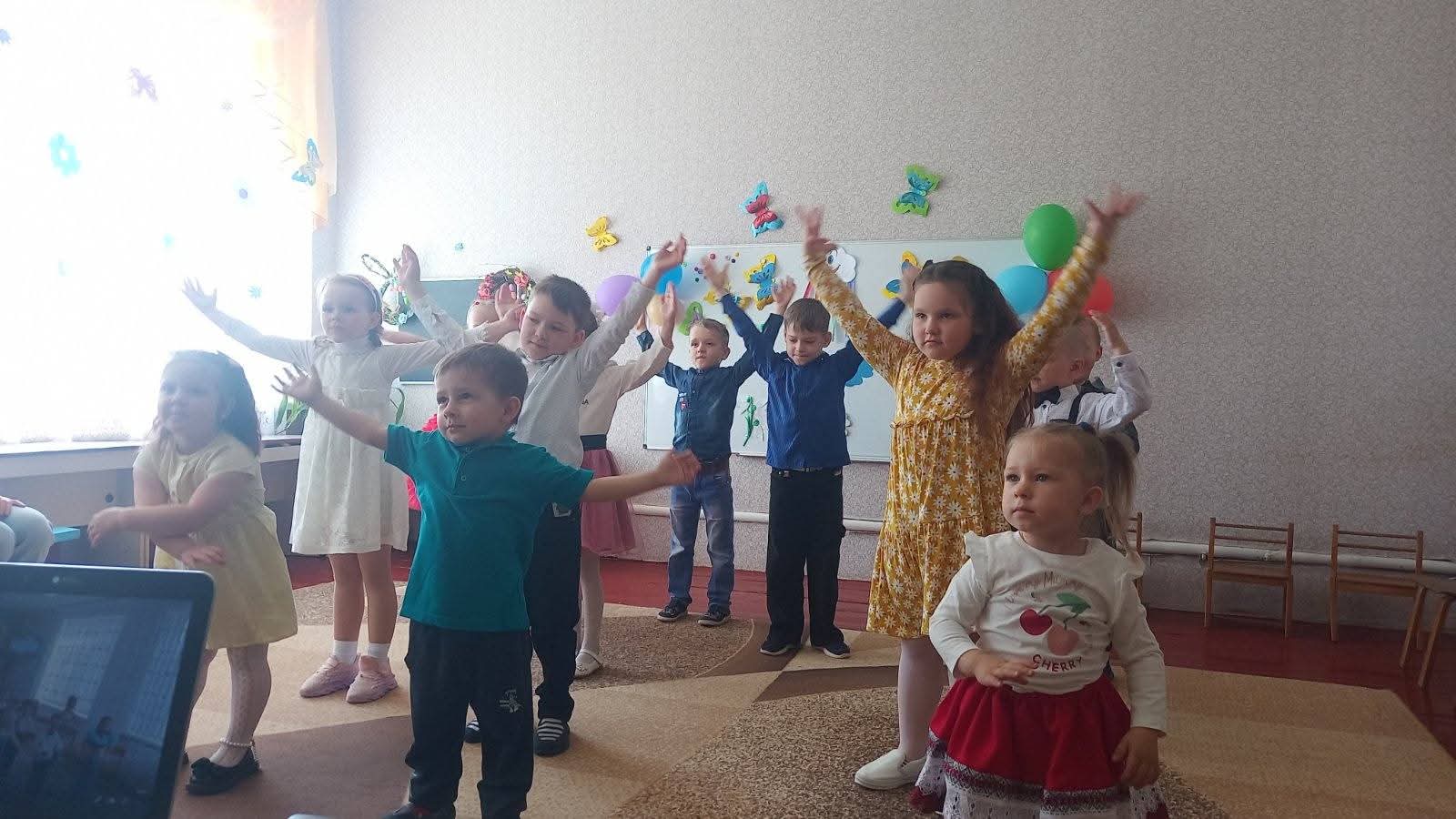 Фото без опису