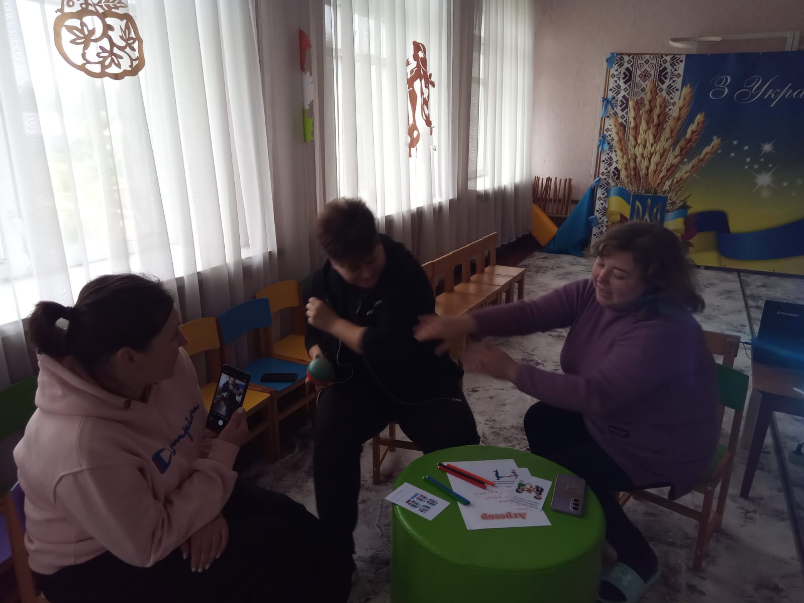 Фото без опису