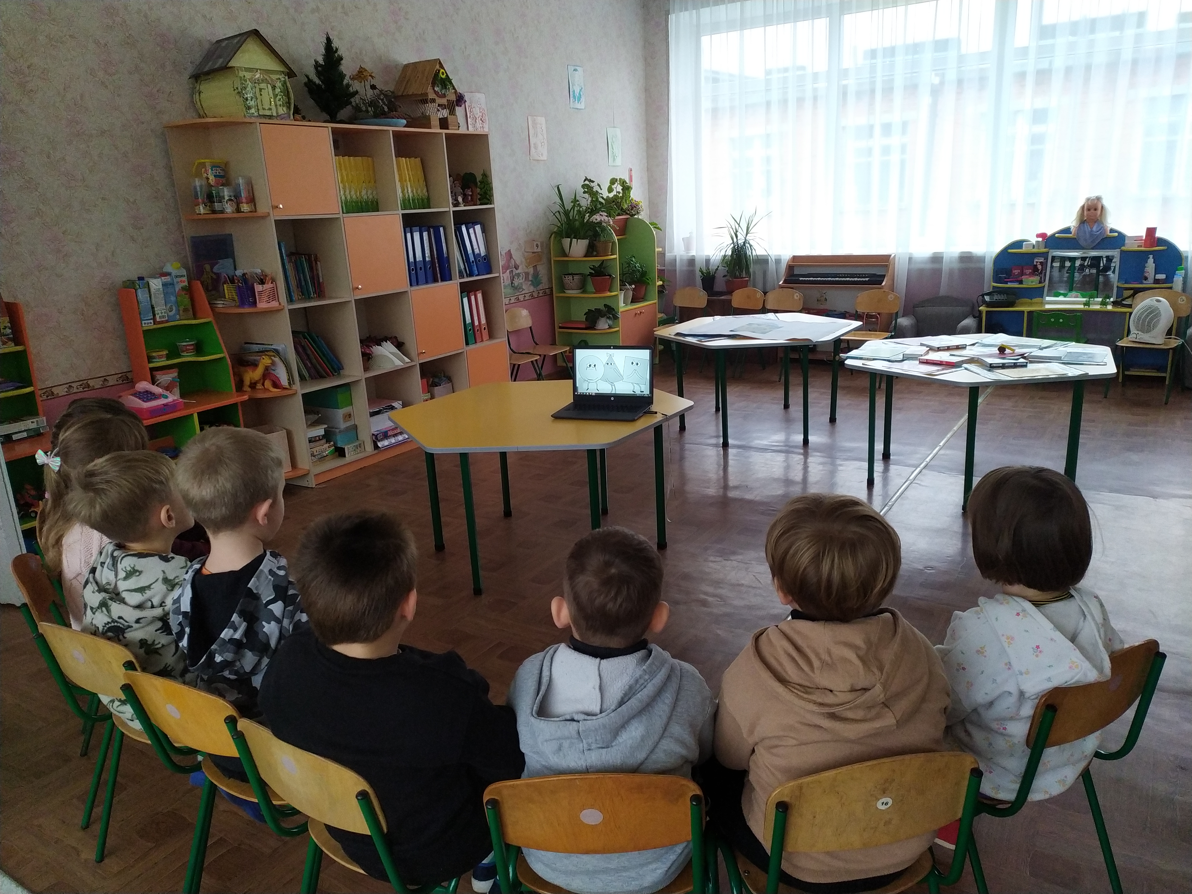 Фото без опису