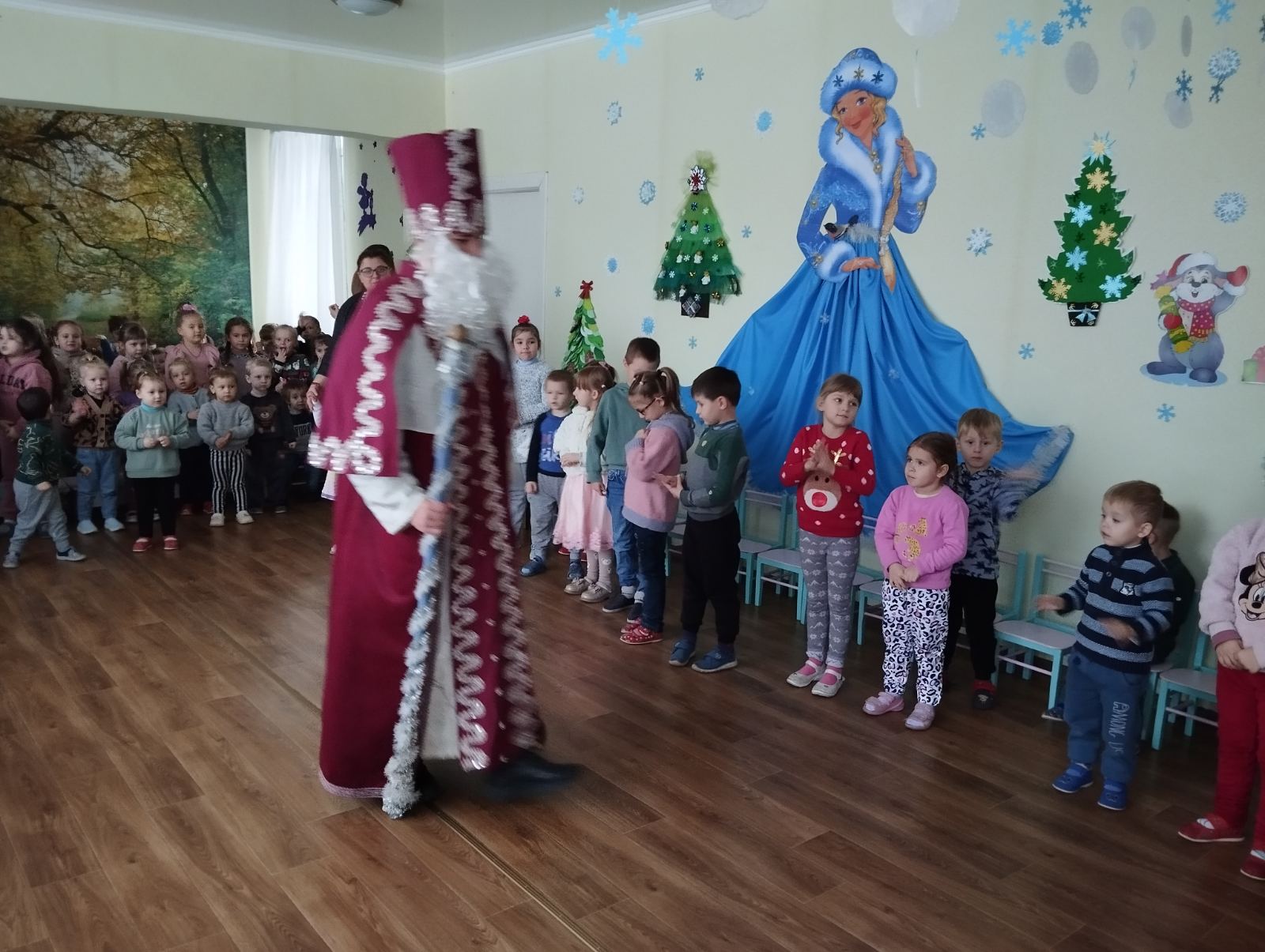 Фото без опису
