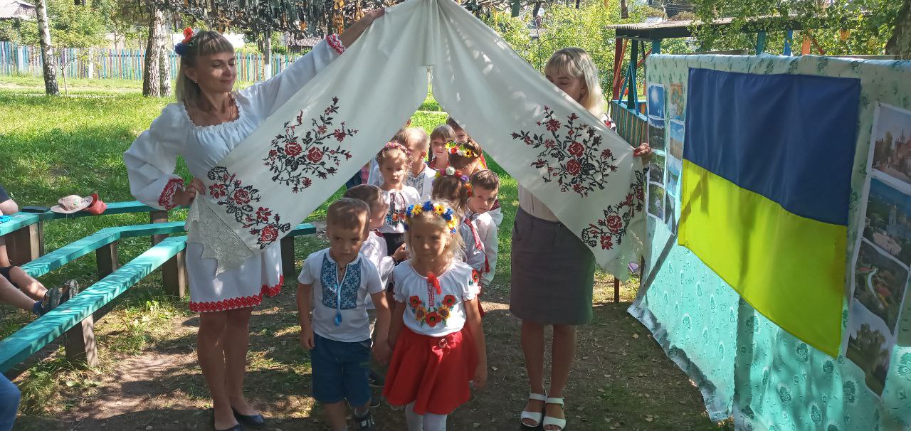 Фото без опису