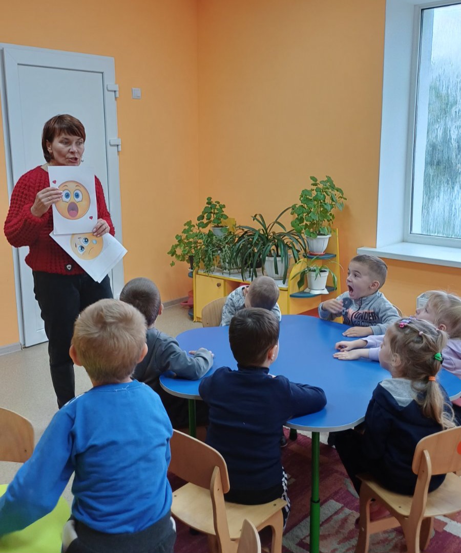 Фото без опису