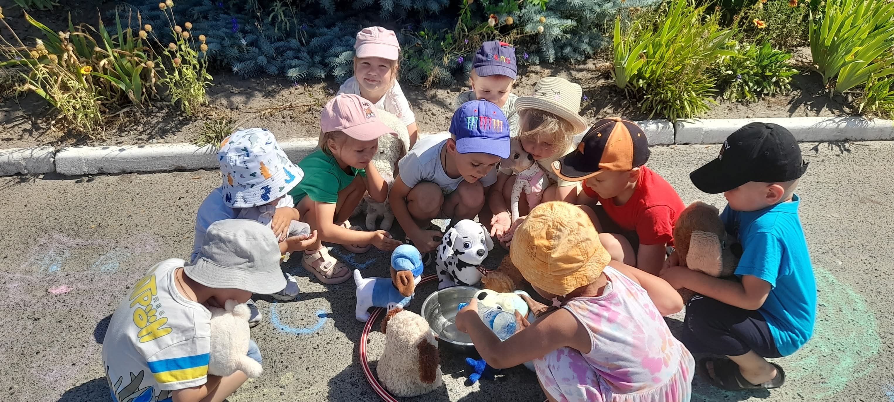 Фото без опису