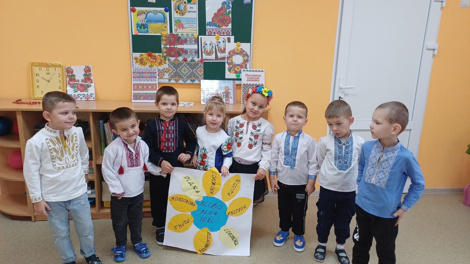 Фото без опису