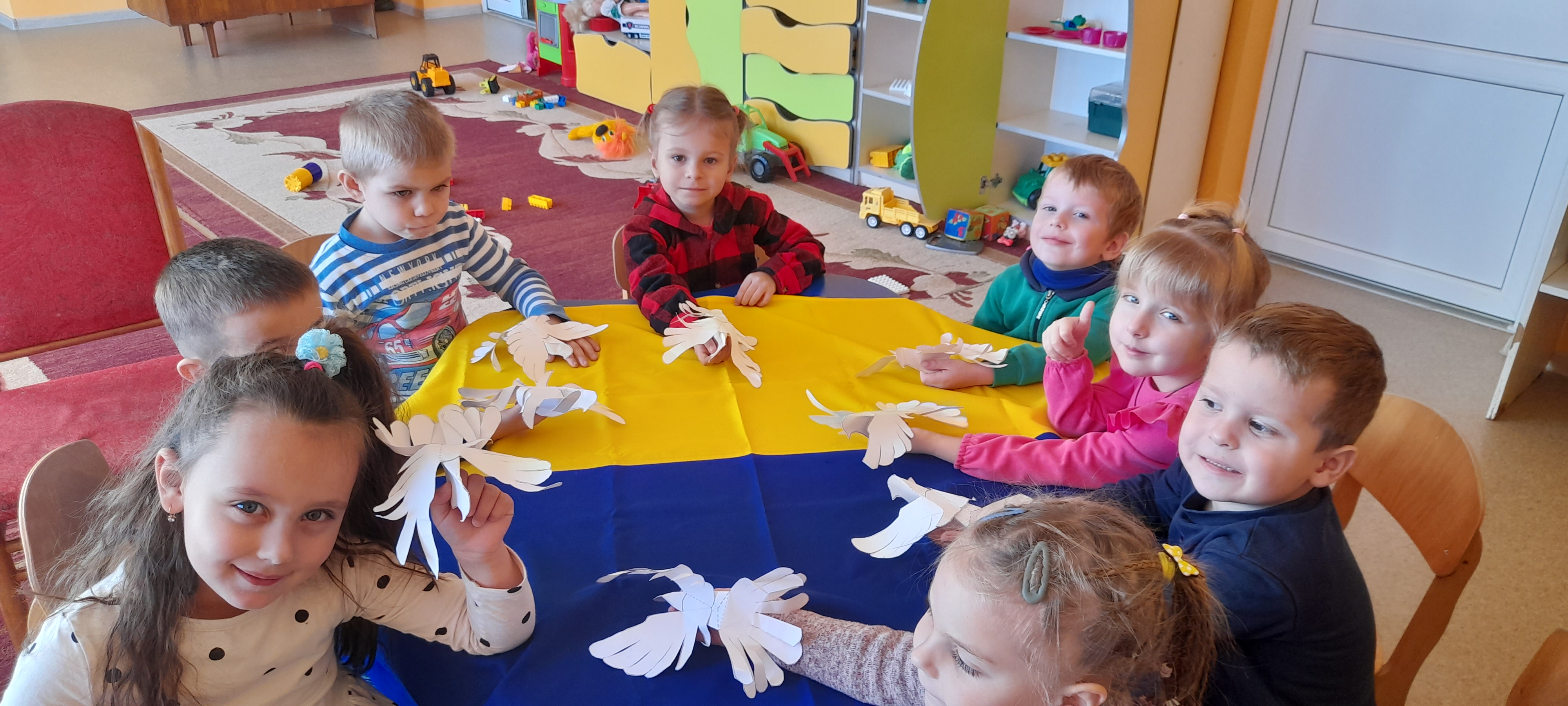 Фото без опису