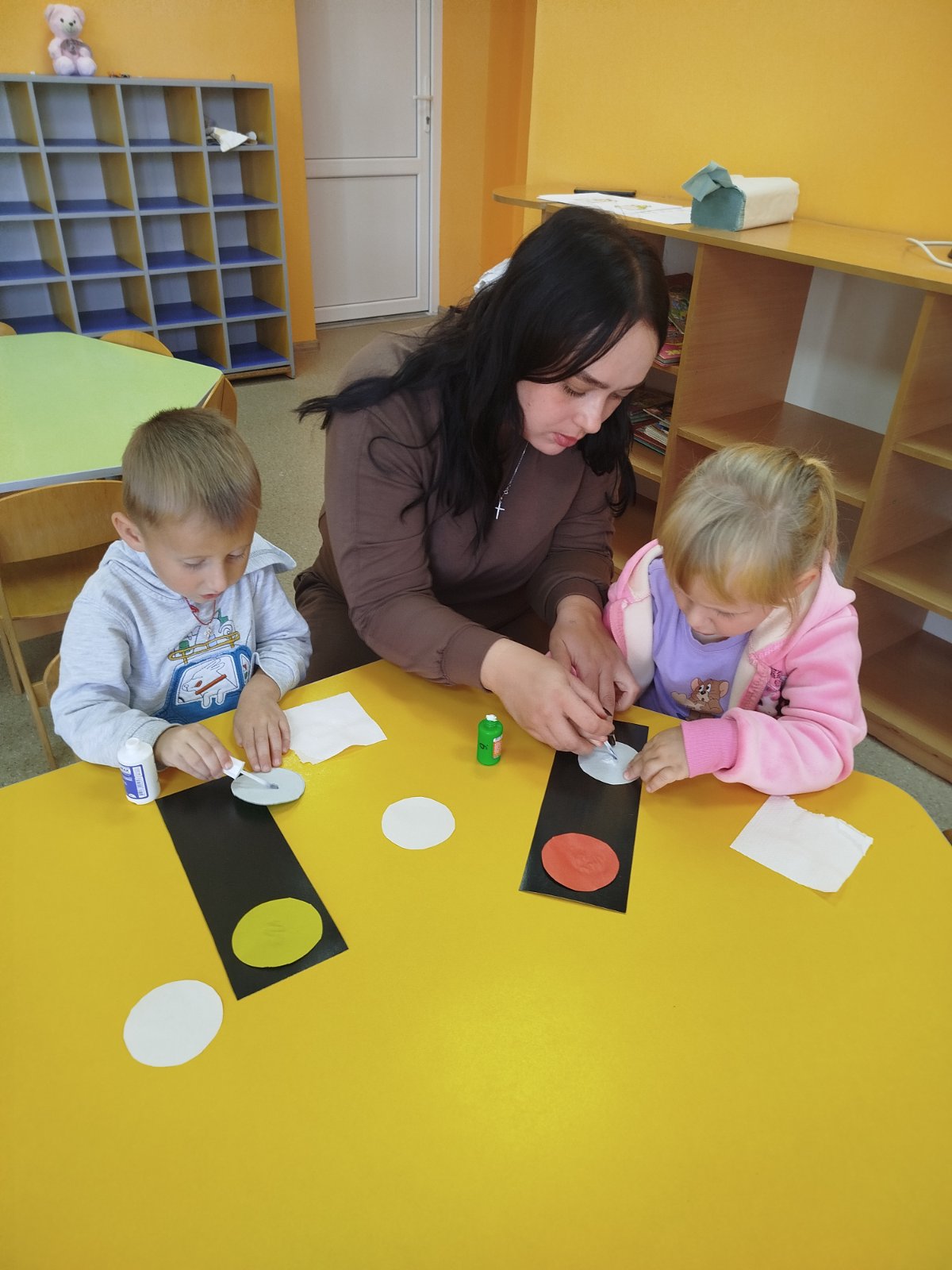 Фото без опису