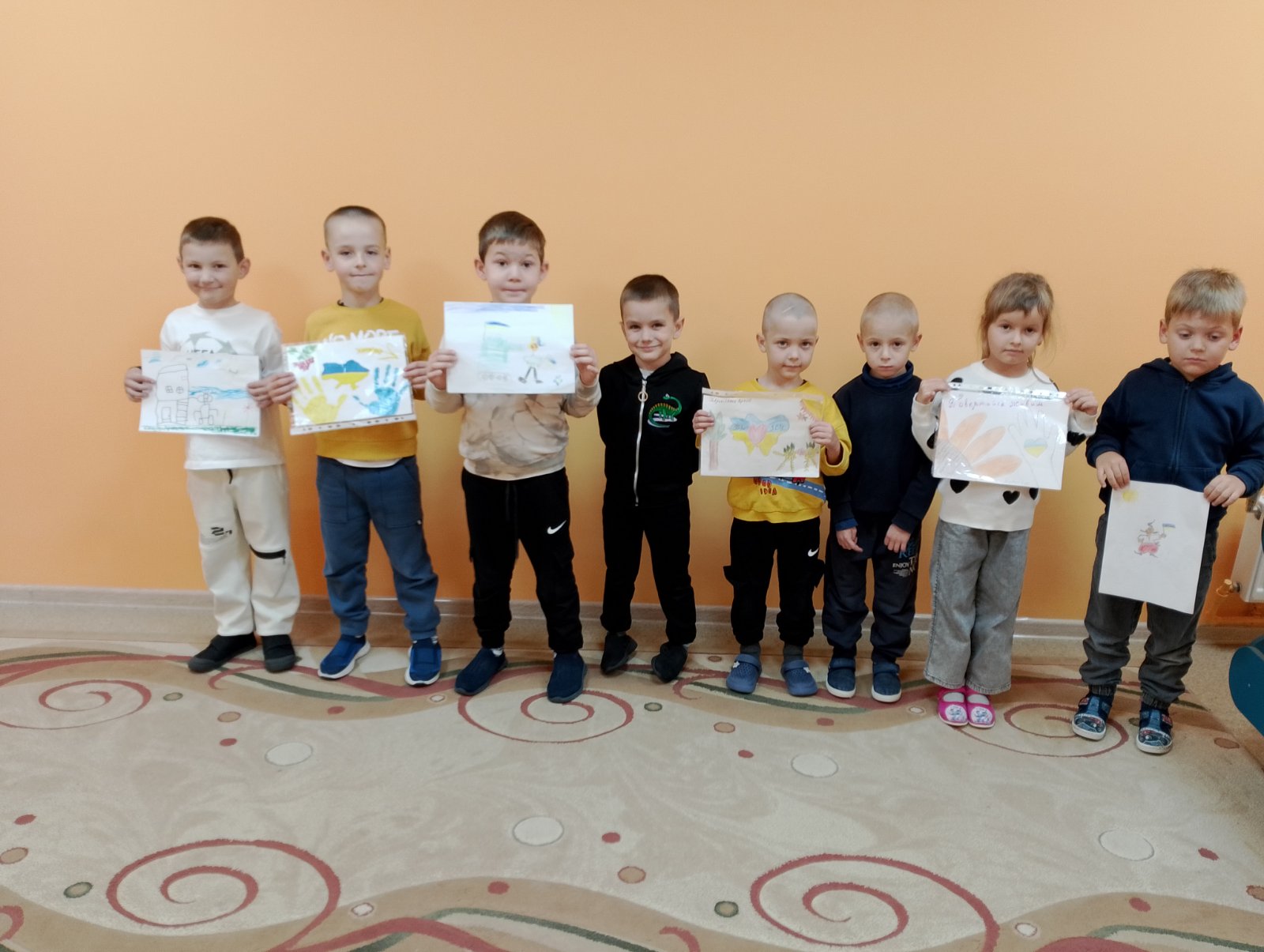 Фото без опису