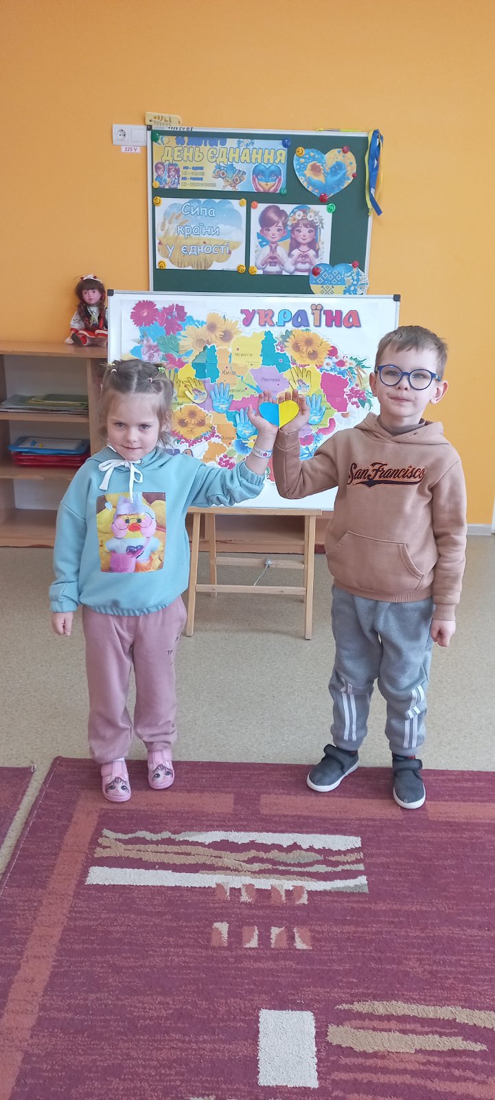 Фото без опису