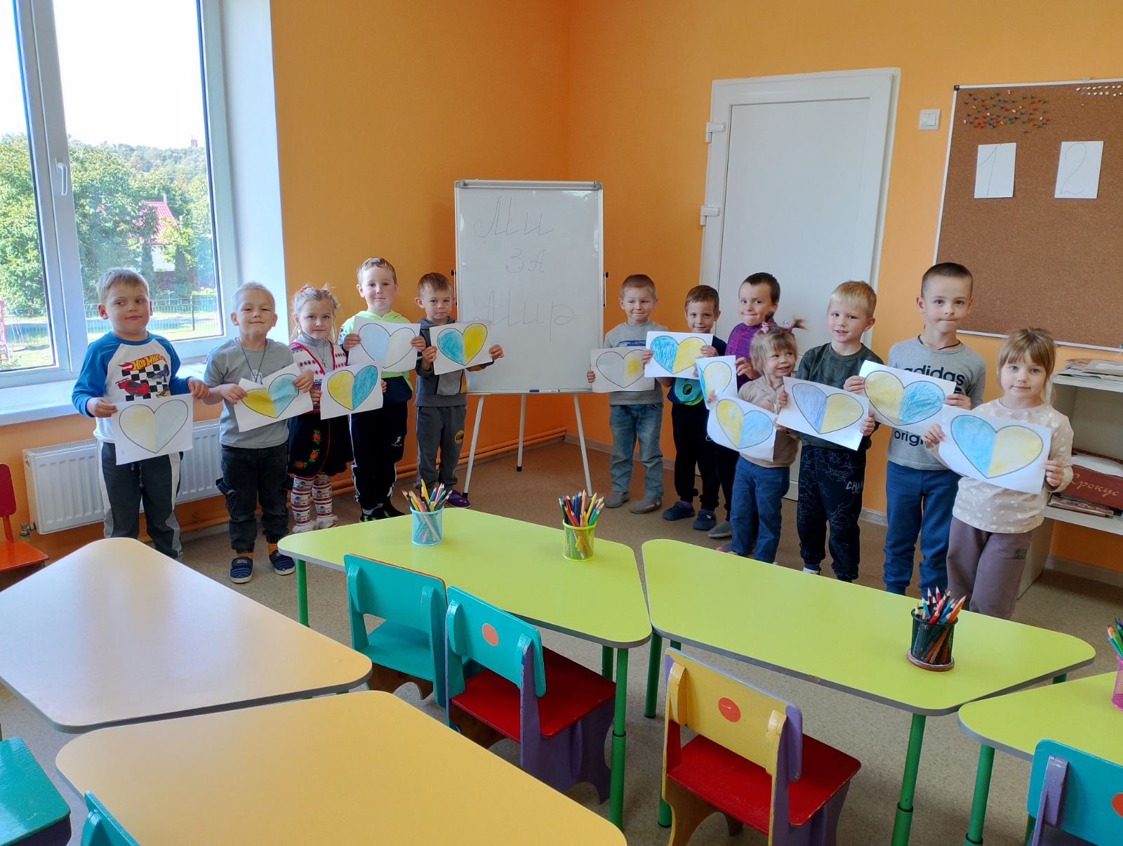 Фото без опису