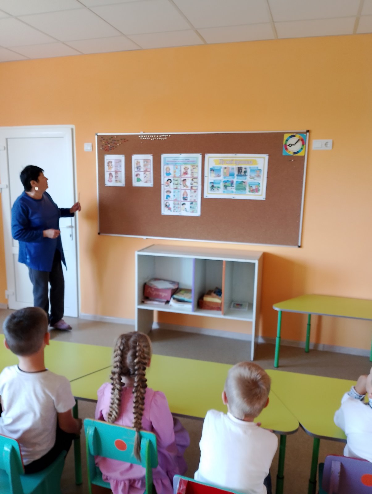 Фото без опису