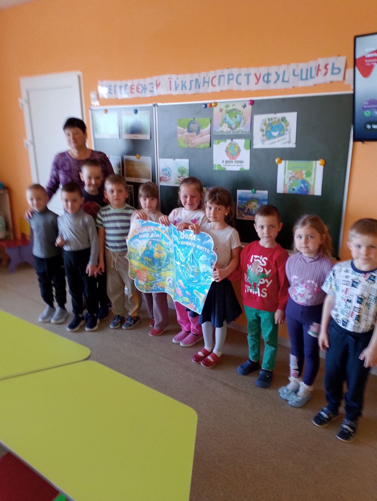 Фото без опису