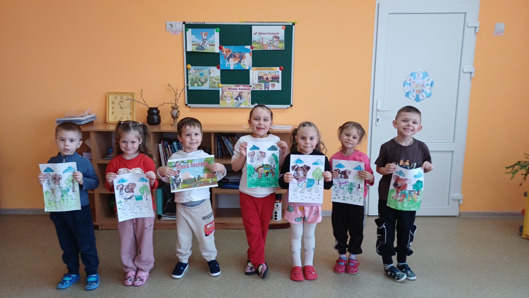 Фото без опису