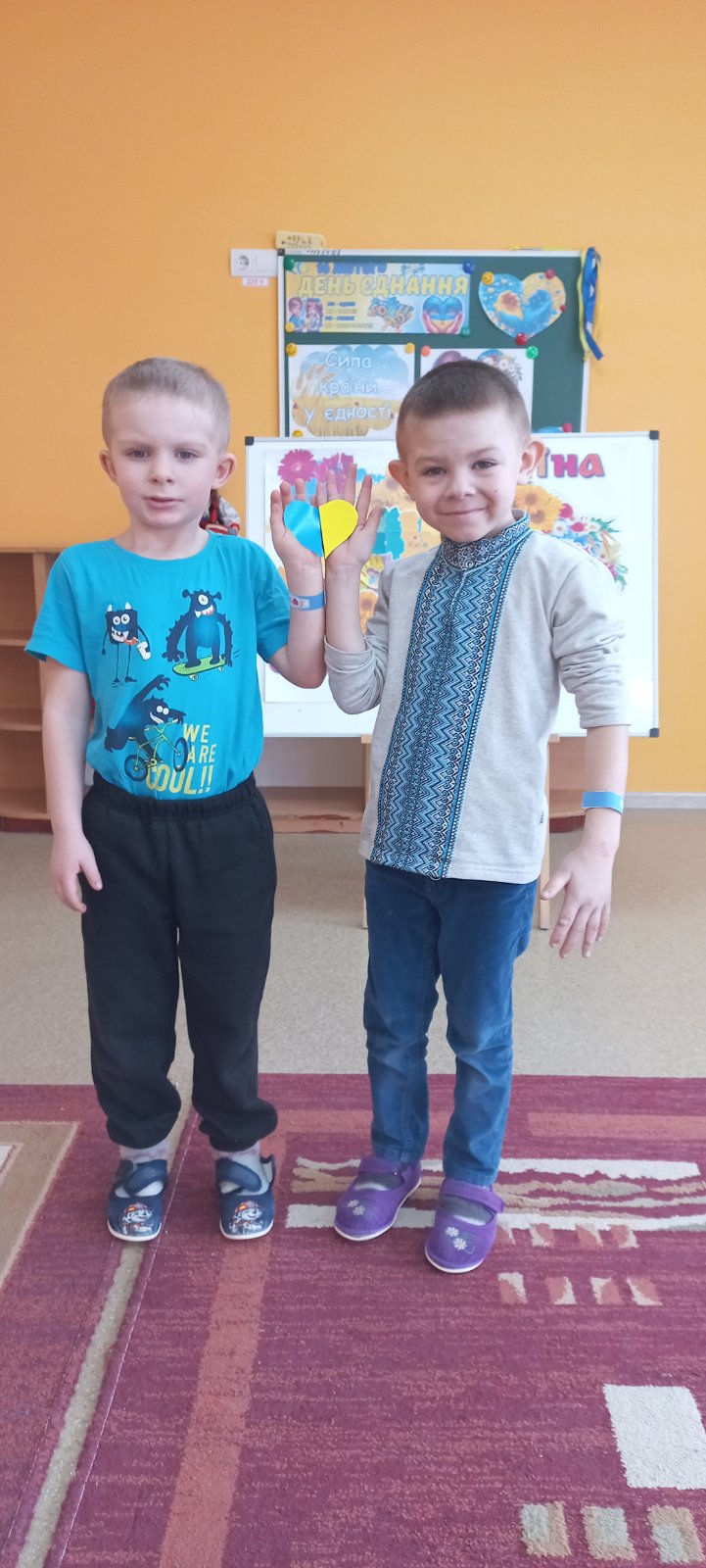 Фото без опису