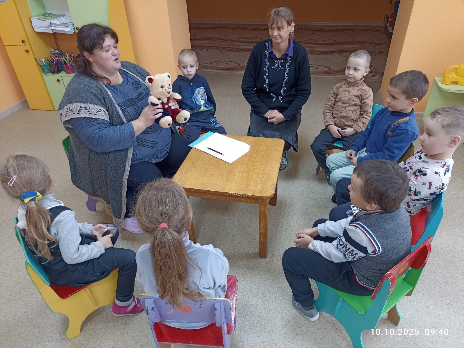 Фото без опису