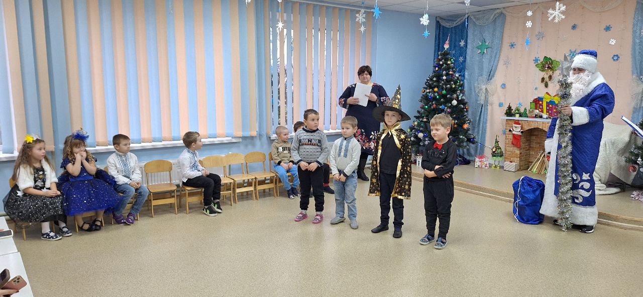 Фото без опису