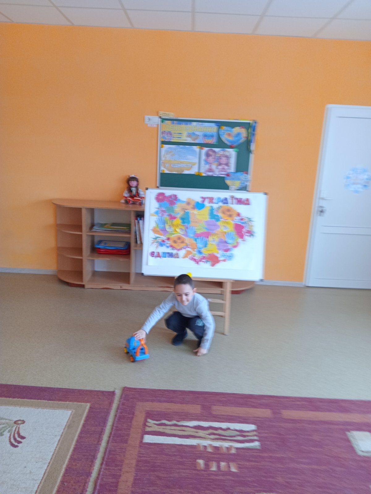 Фото без опису