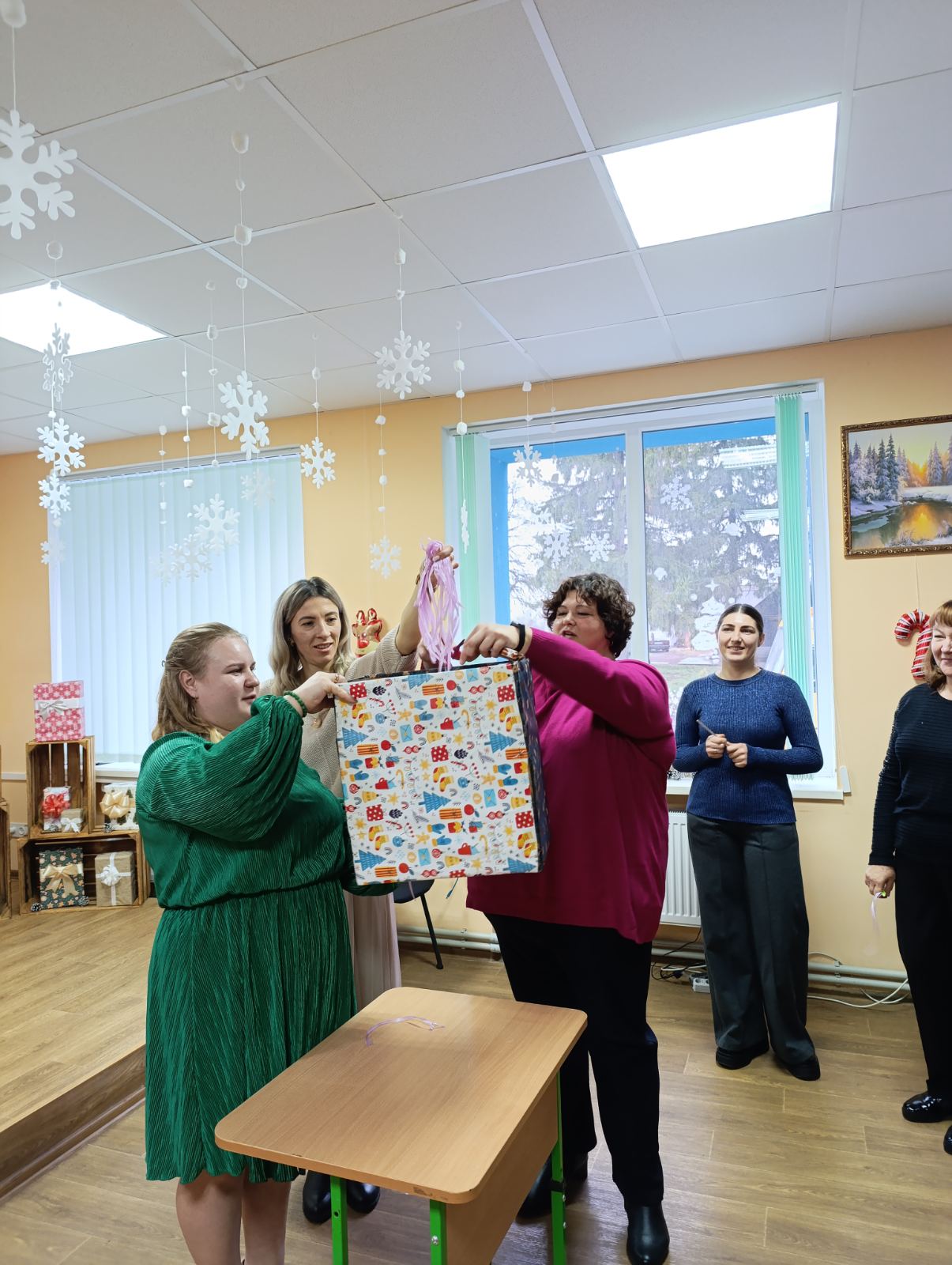 Фото без опису