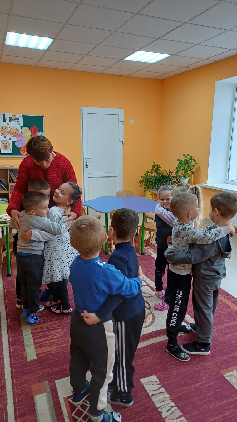 Фото без опису