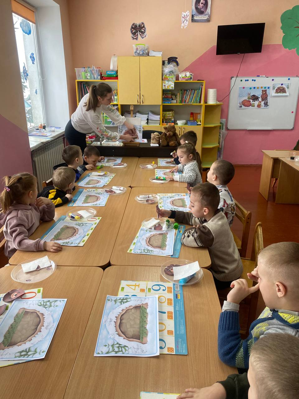 Фото без опису