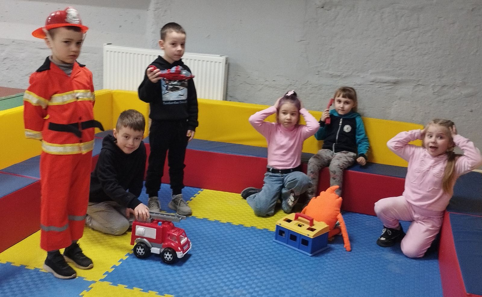 Фото без опису