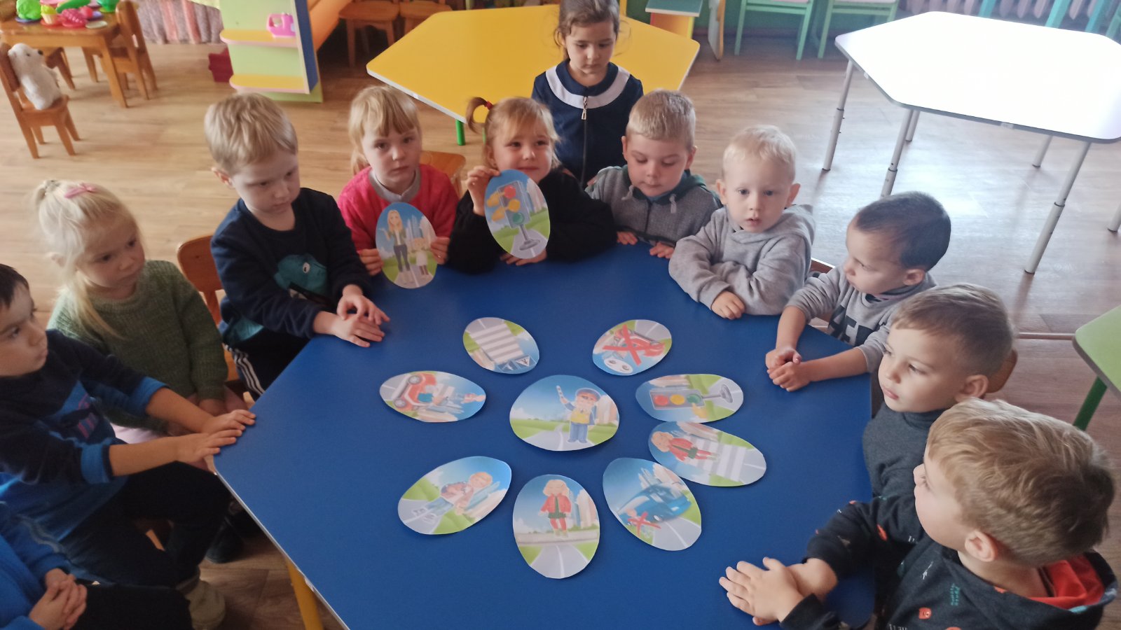 Фото без опису