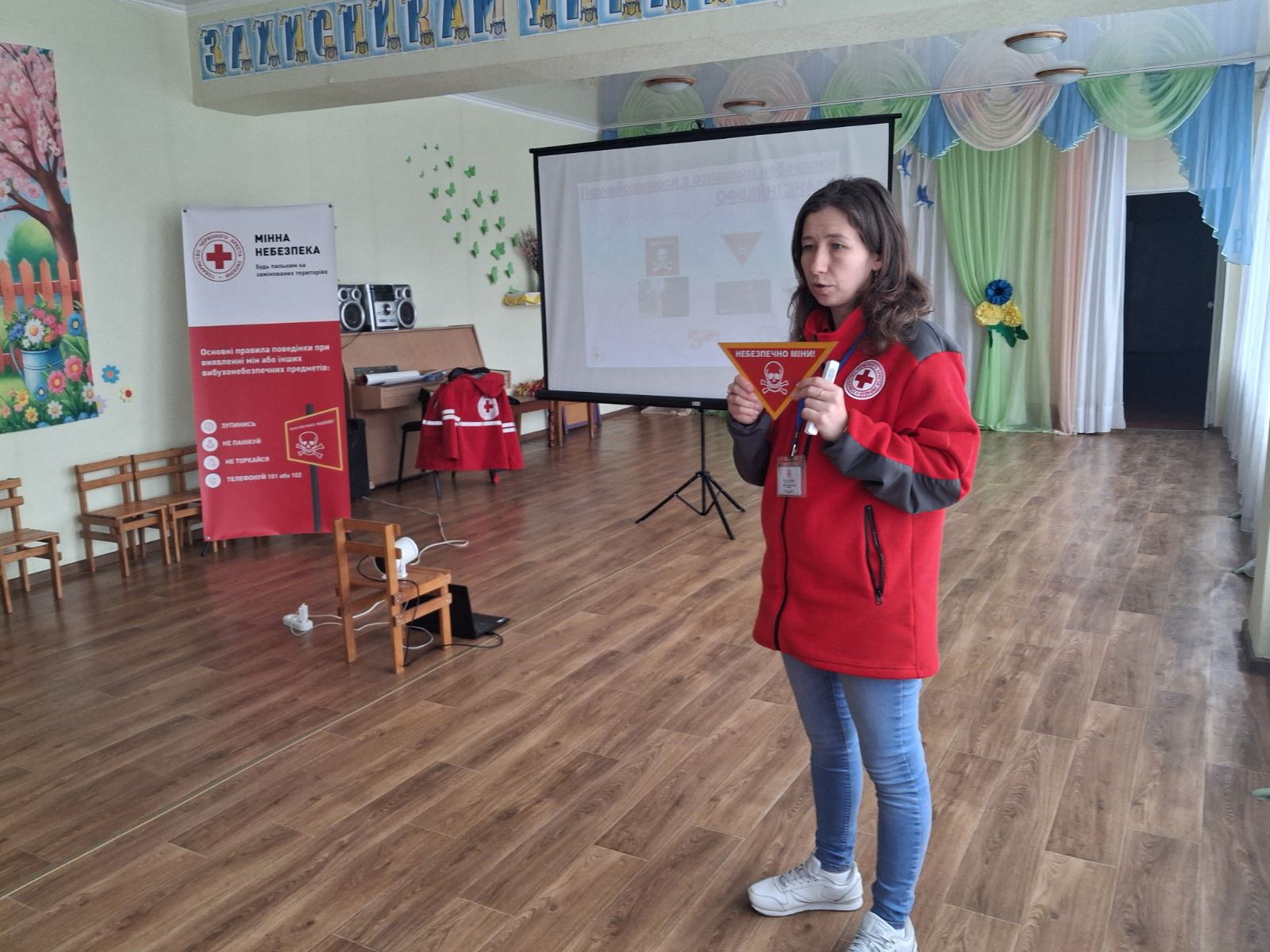 Фото без опису