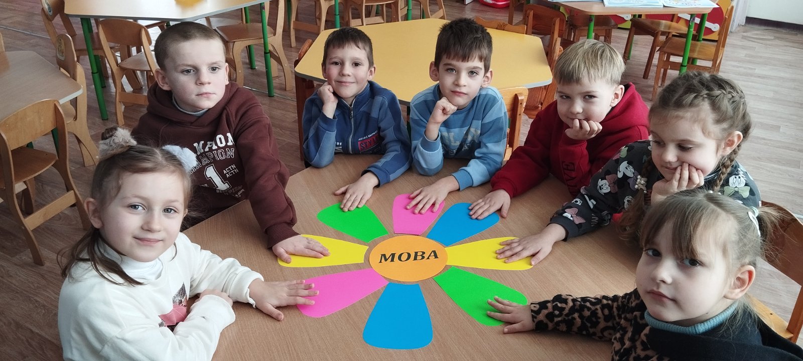 Фото без опису