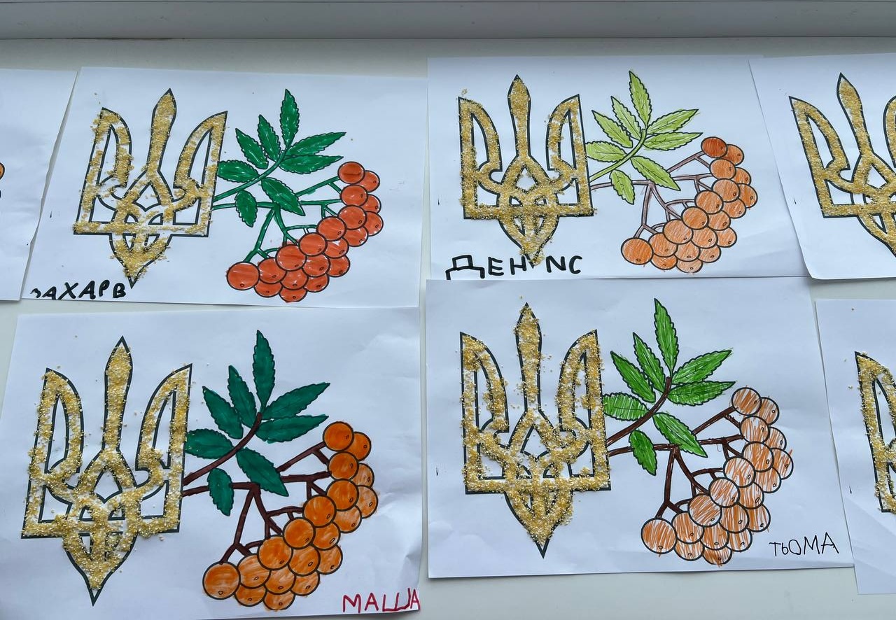 Фото без опису