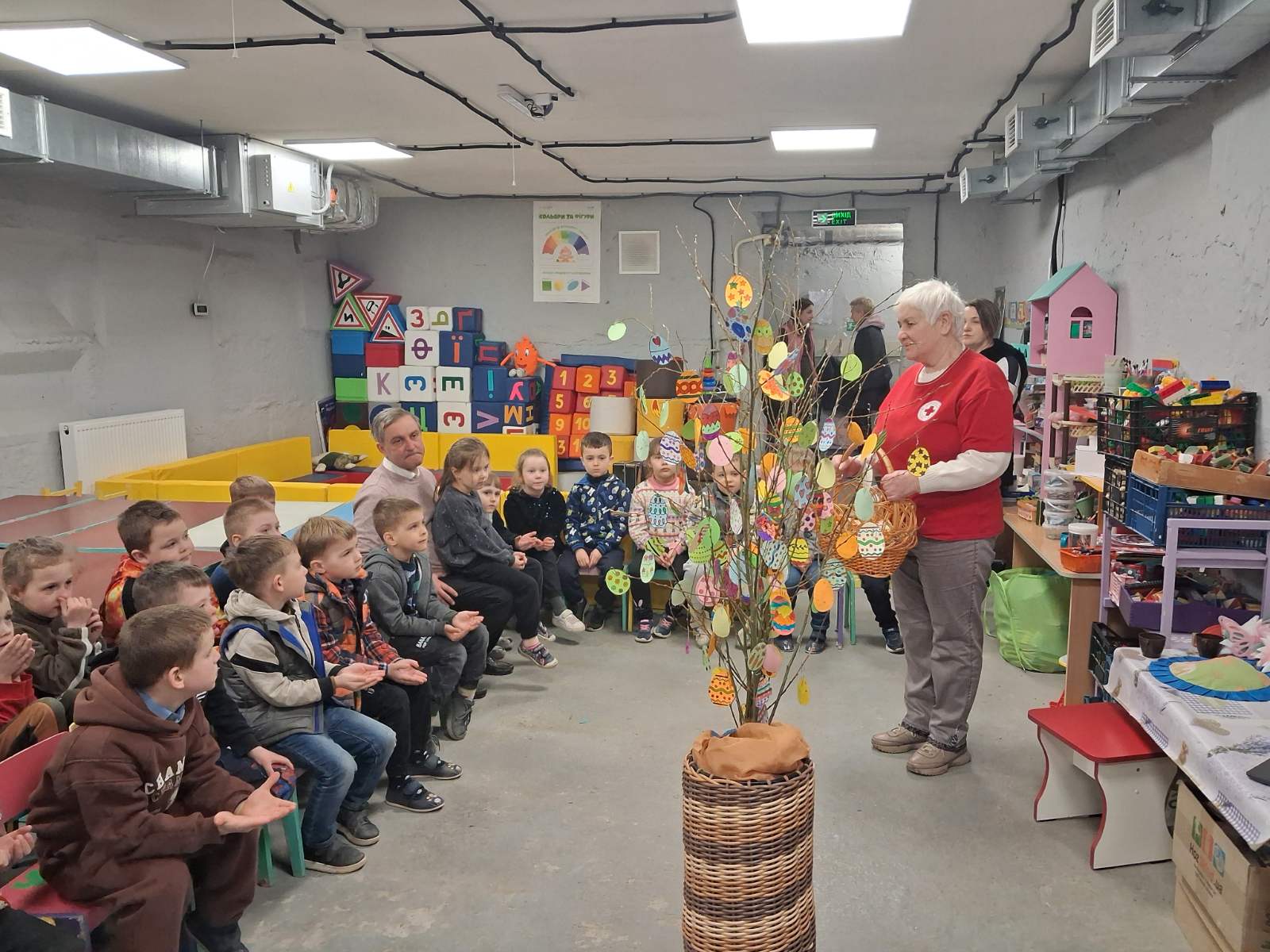 Фото без опису