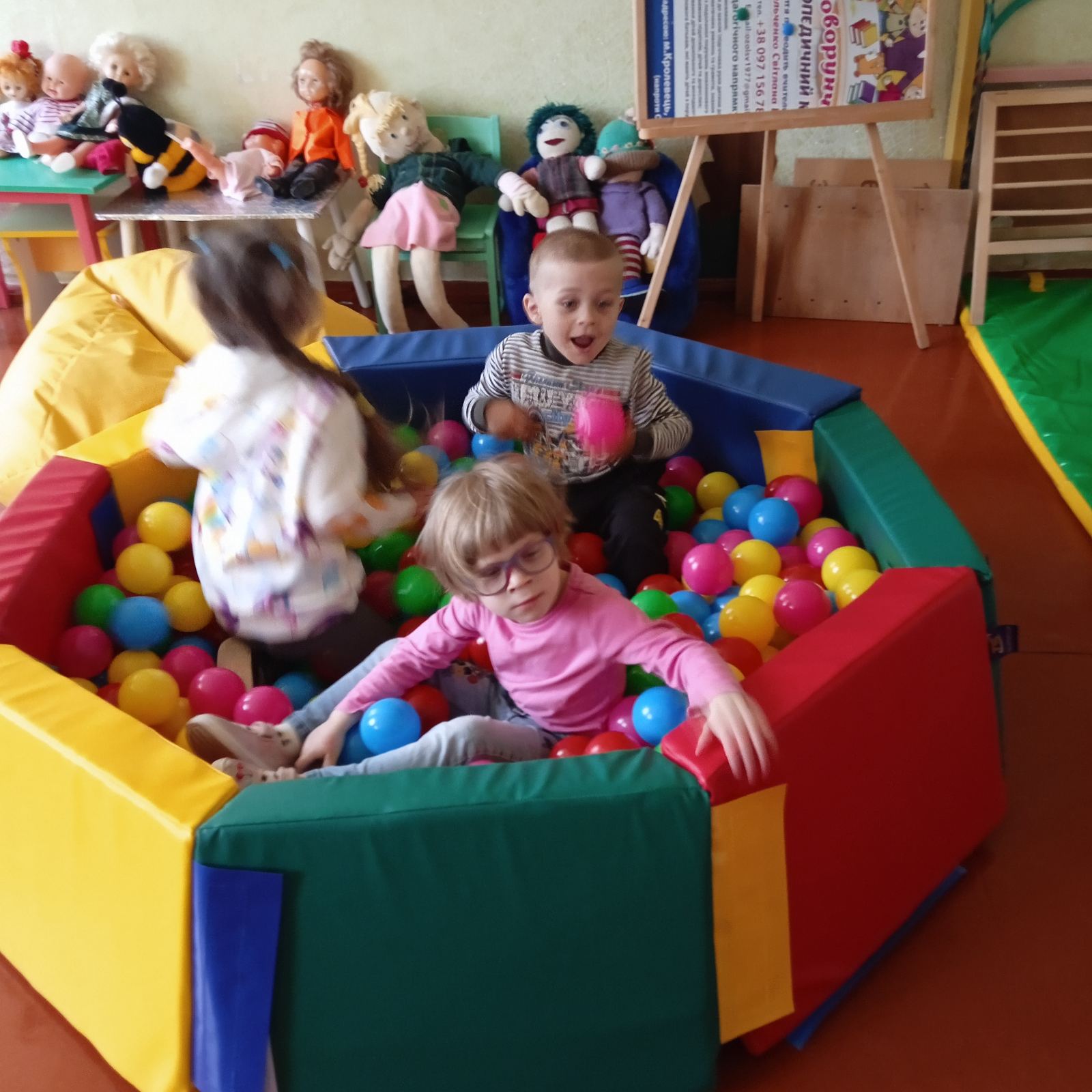 Фото без опису