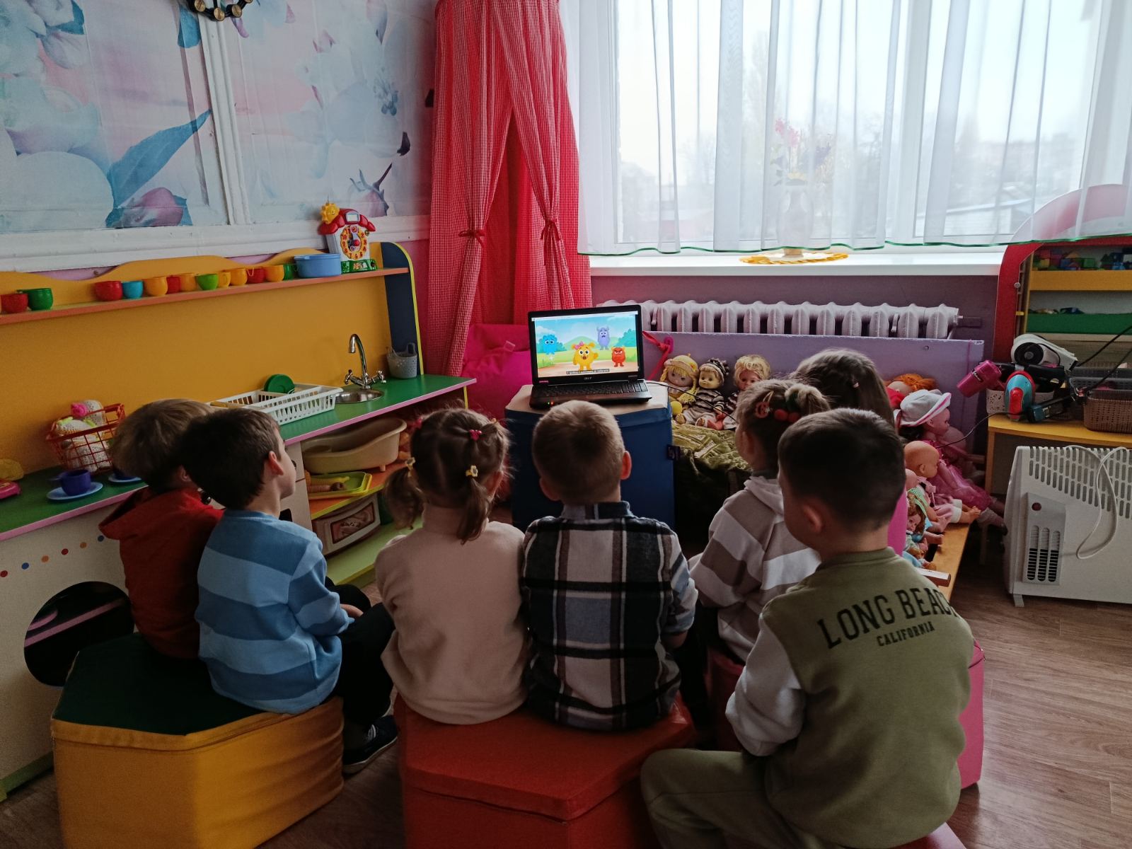 Фото без опису