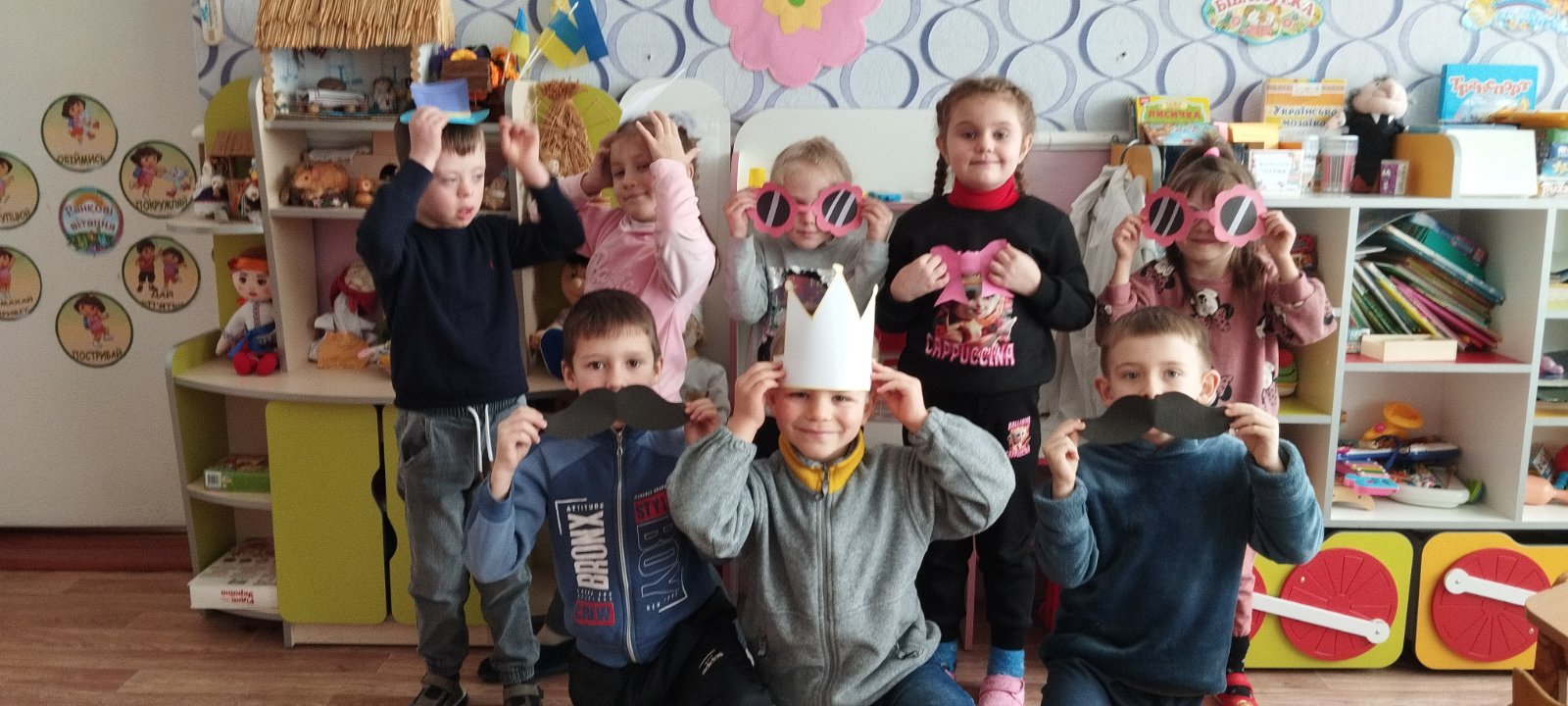 Фото без опису