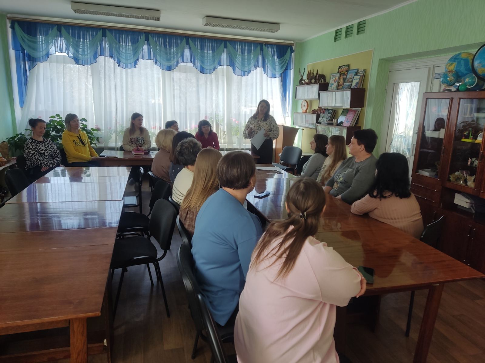 Фото без опису