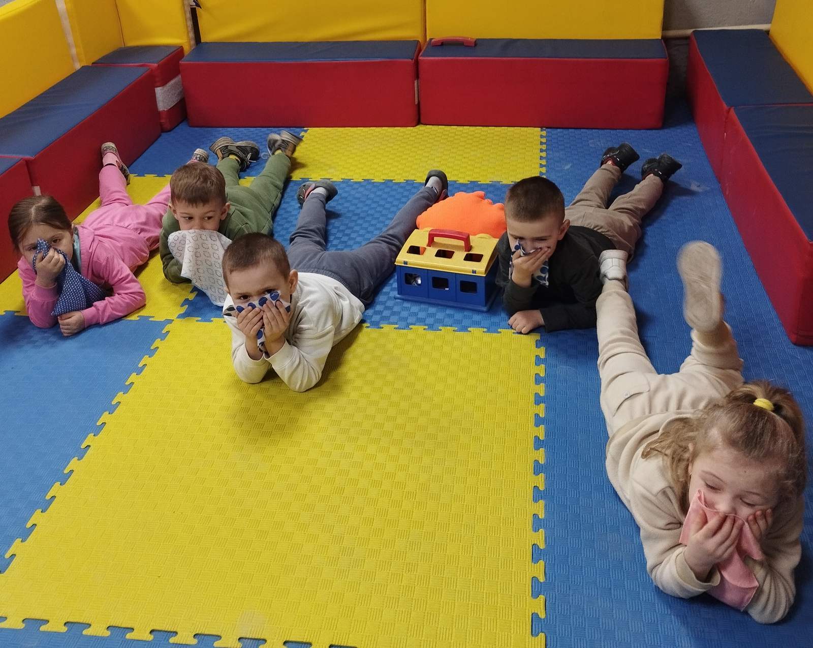 Фото без опису