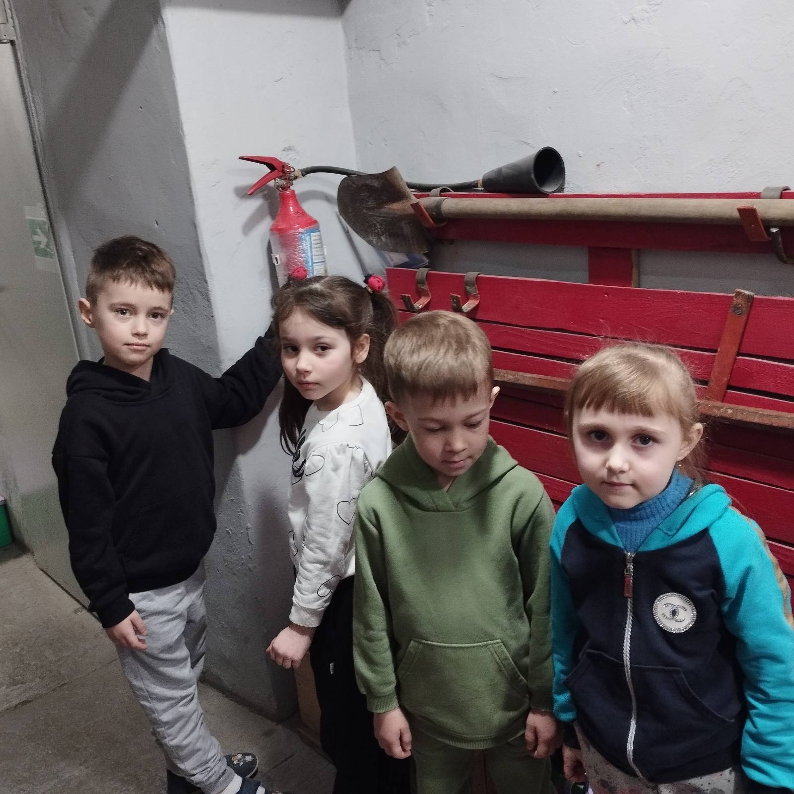 Фото без опису