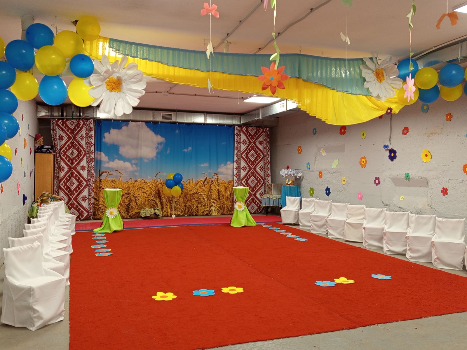 Фото без опису