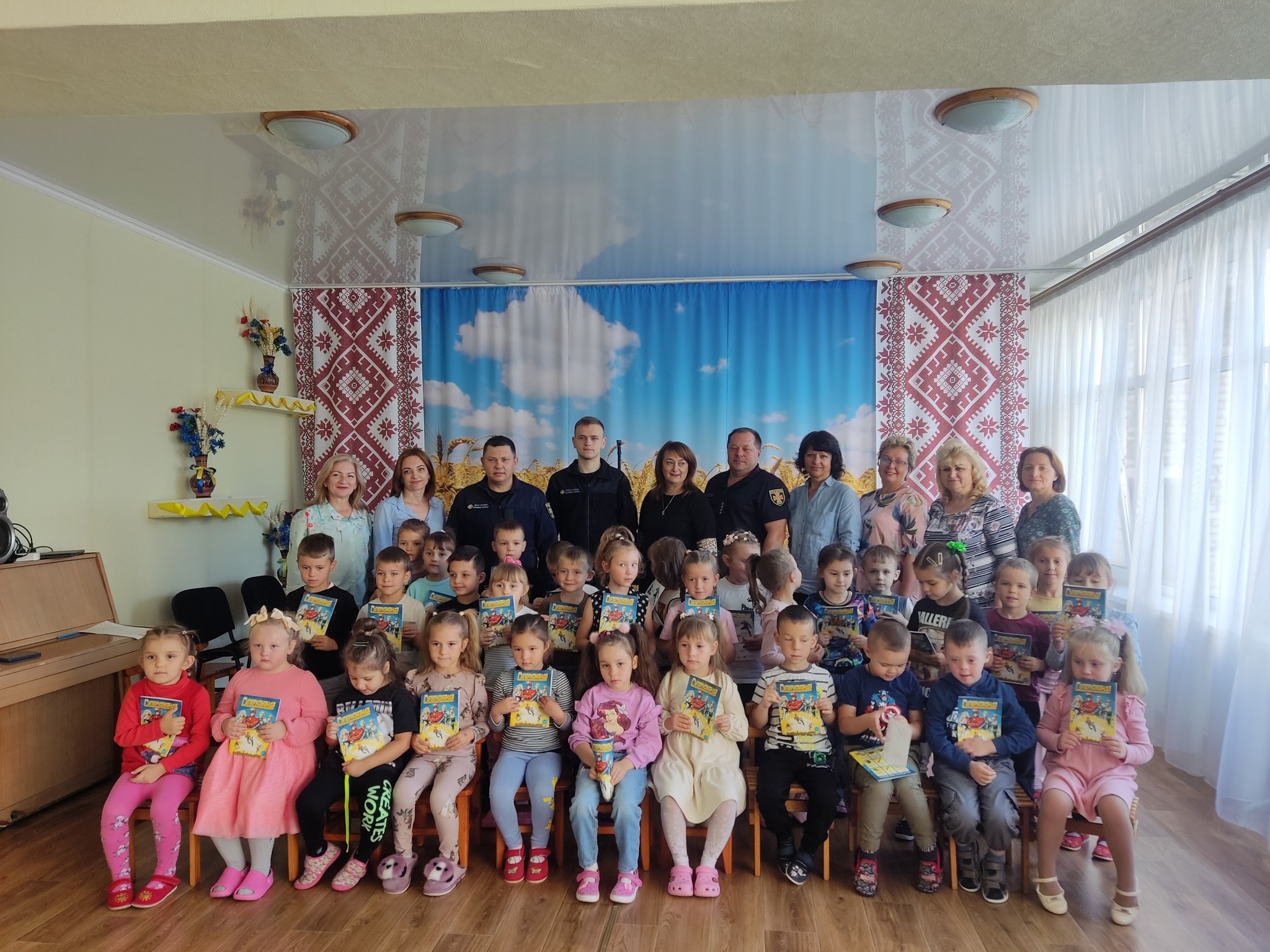 Фото без опису