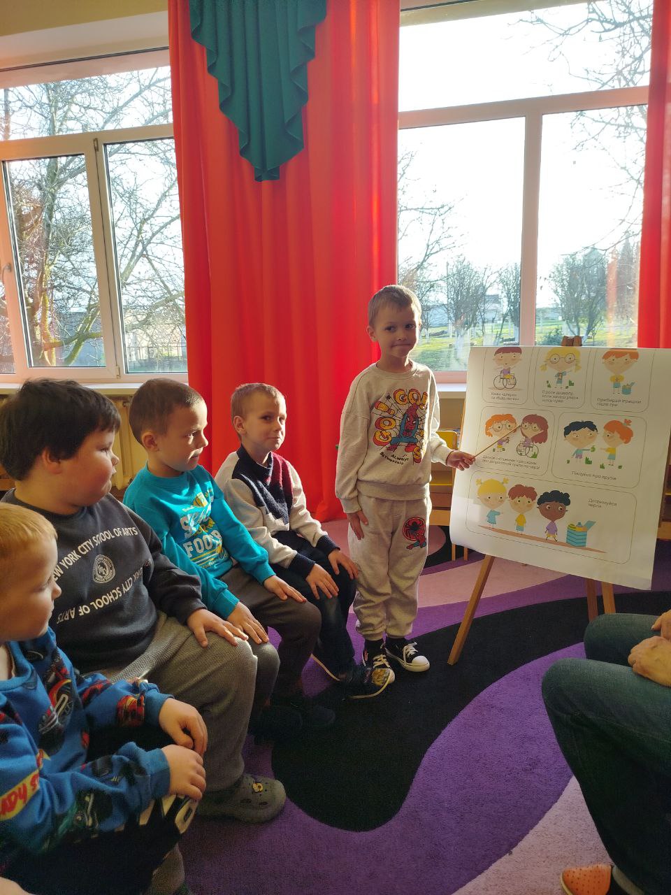 Фото без опису