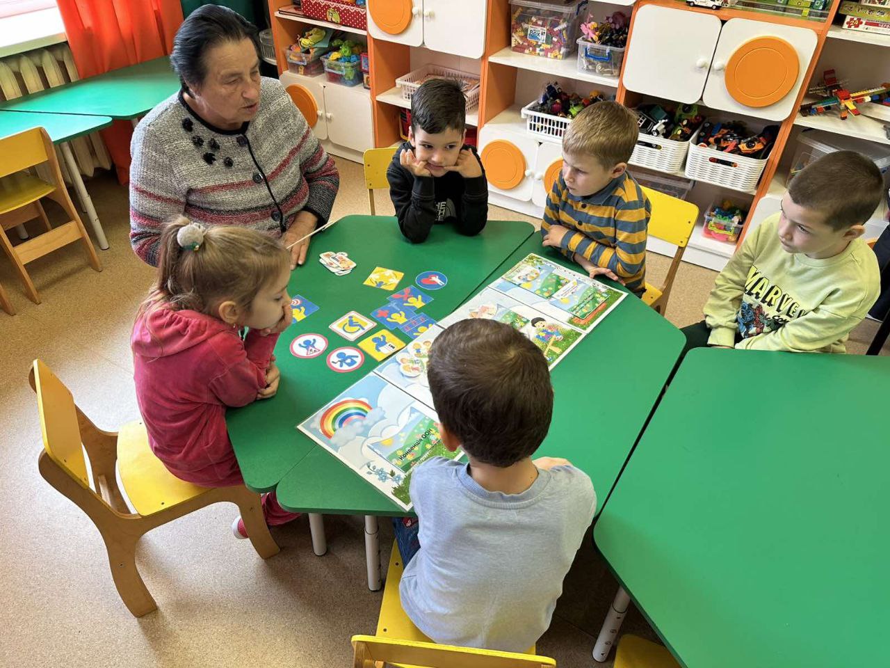 Фото без опису