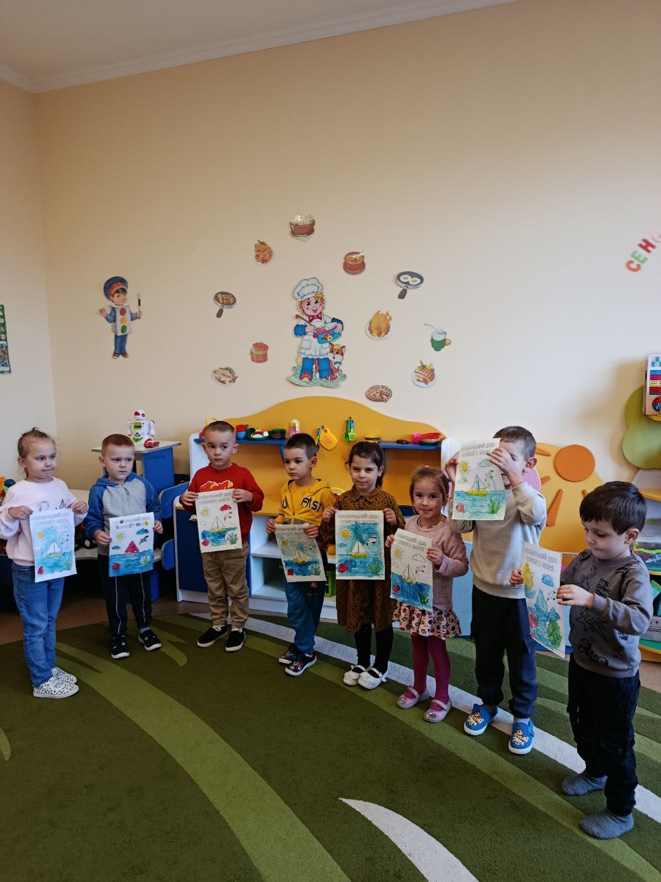 Фото без опису