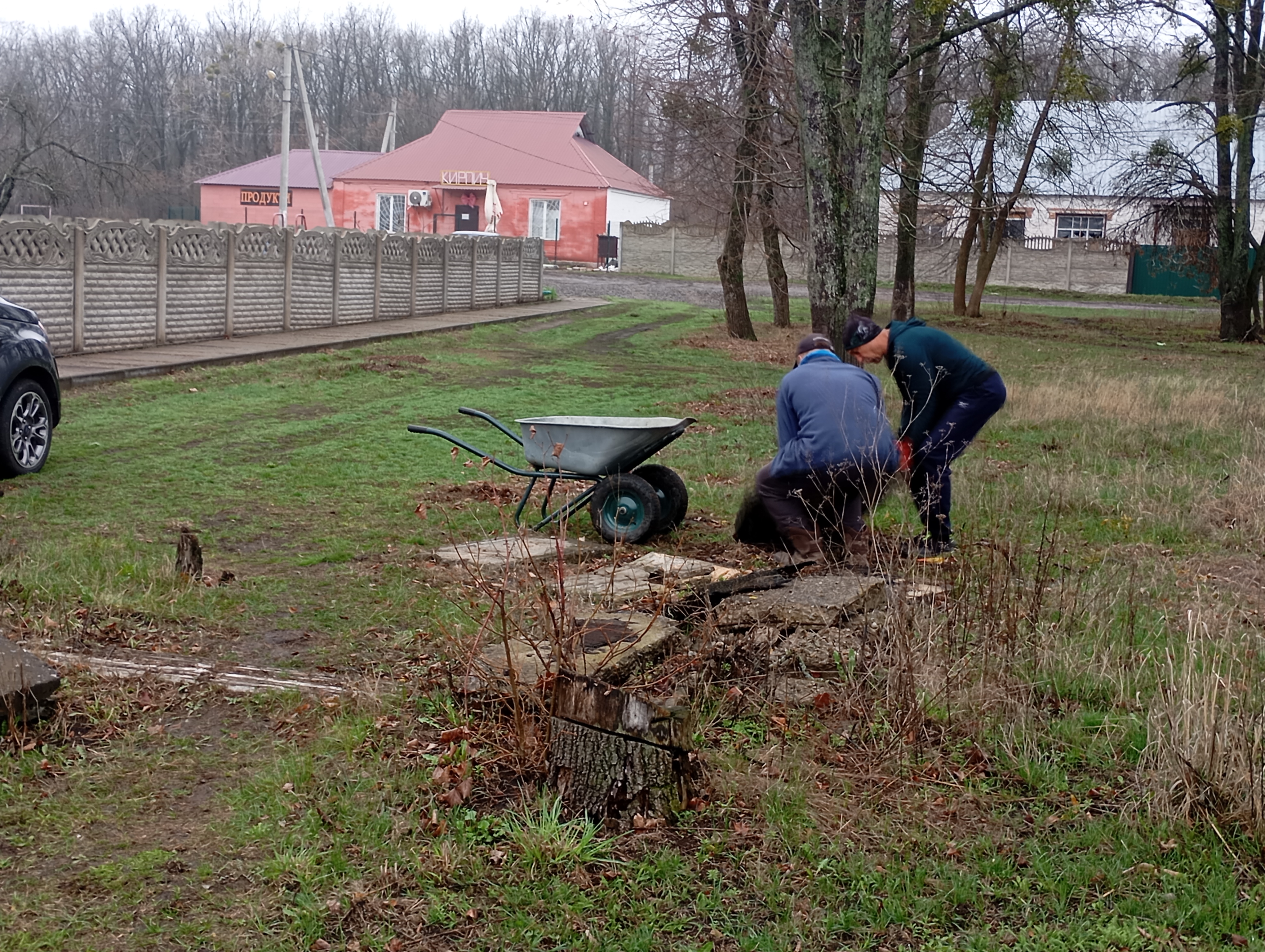 Фото без опису
