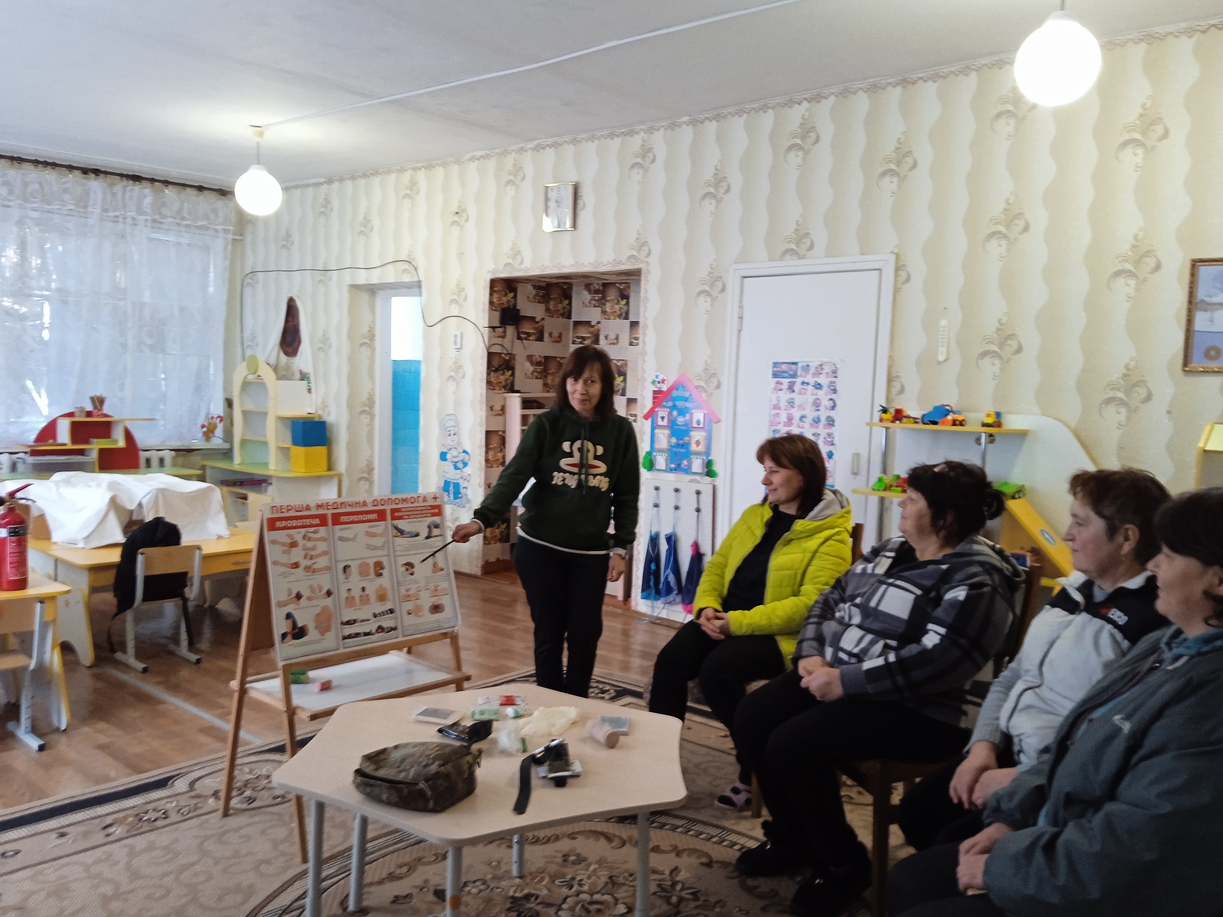 Фото без опису