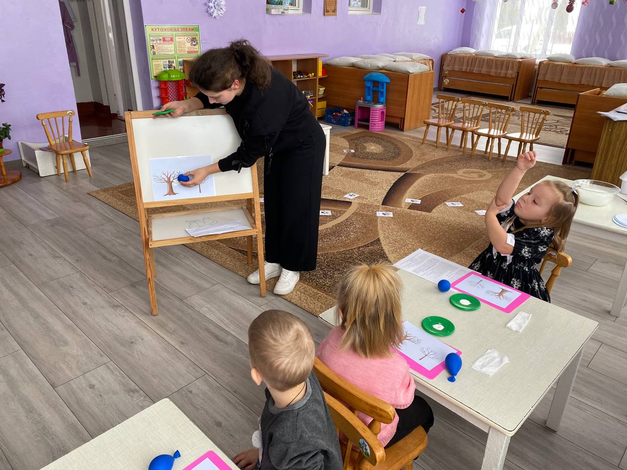 Фото без опису