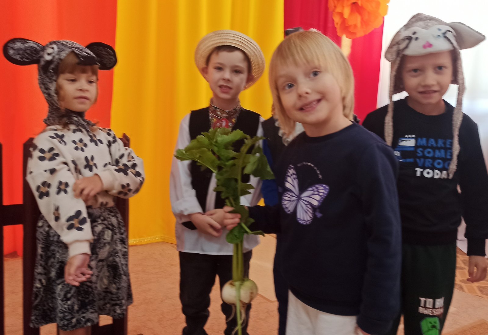 Фото без опису